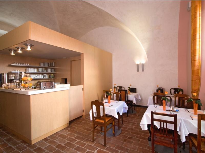 Monastery Hotel Praha Restaurant bilde
